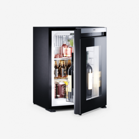 Minibar com porta de vidro